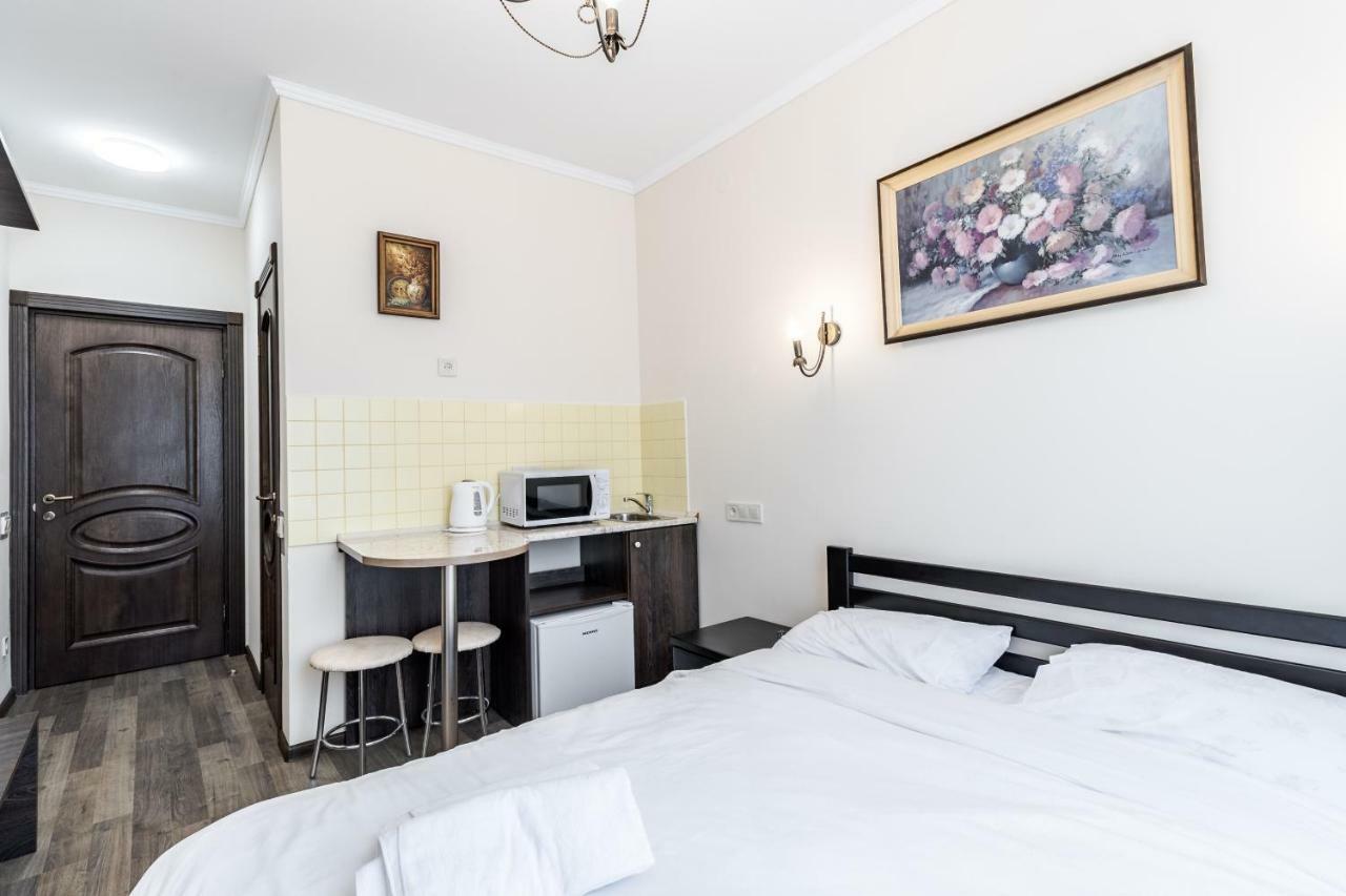 Opera House Apartment 2 Lviv Exterior photo